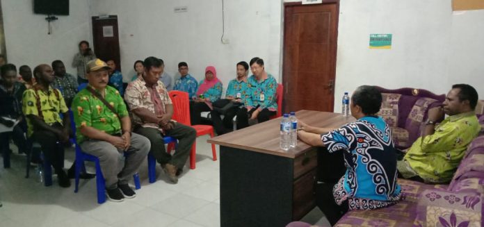 Pertemuan antara Dinas Kesehatan Provinsi dan Dinas Kesehatan Mansel di Kantor Dinkes Mansel Kamis, 17 Oktober 2019