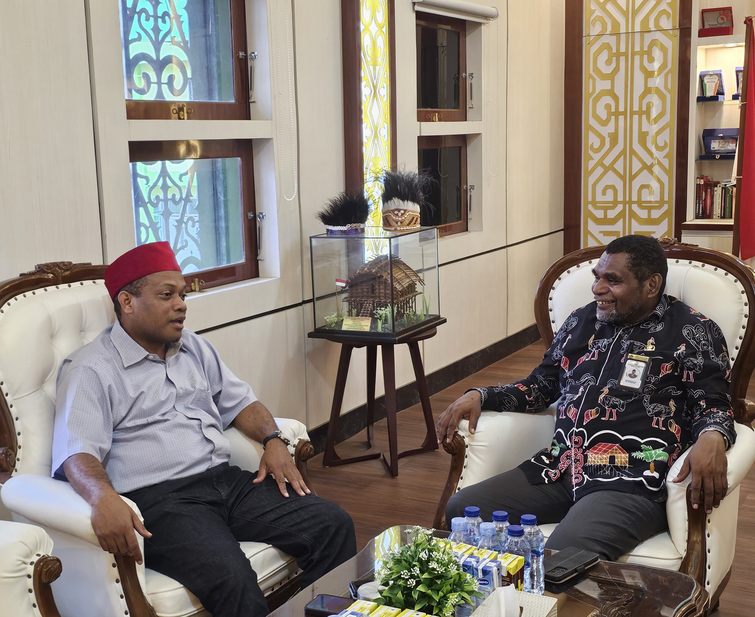 Senator Abdullah Manaray Bertemu Kakanwil Kemenag PB, Bahas Sinergi Pembangunan Bidang Agama untuk Kesejahteraan Umat
